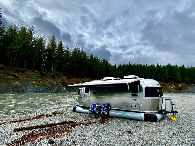 Cold weather Airstream skirt accessory