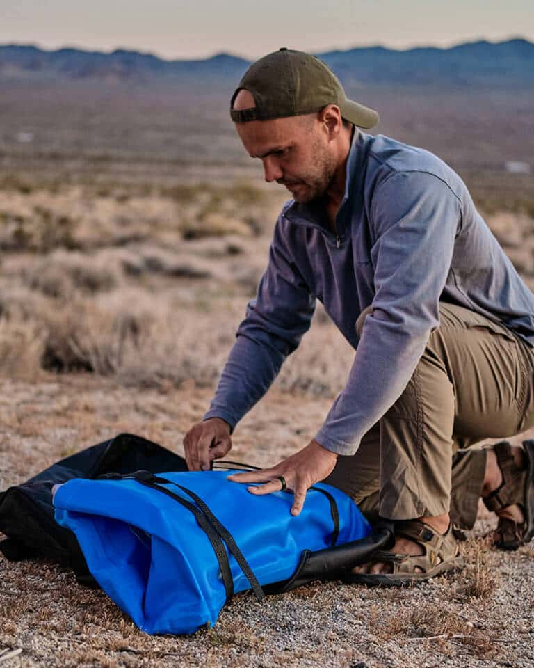 How small does the AirSkirts Cooler pack up? How much does it weigh